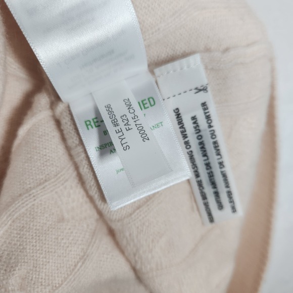 J.Crew Cashmere Cable Knit Sweater Vest Cream Gold Crest Button V-Neck XS - Picture 13 of 15